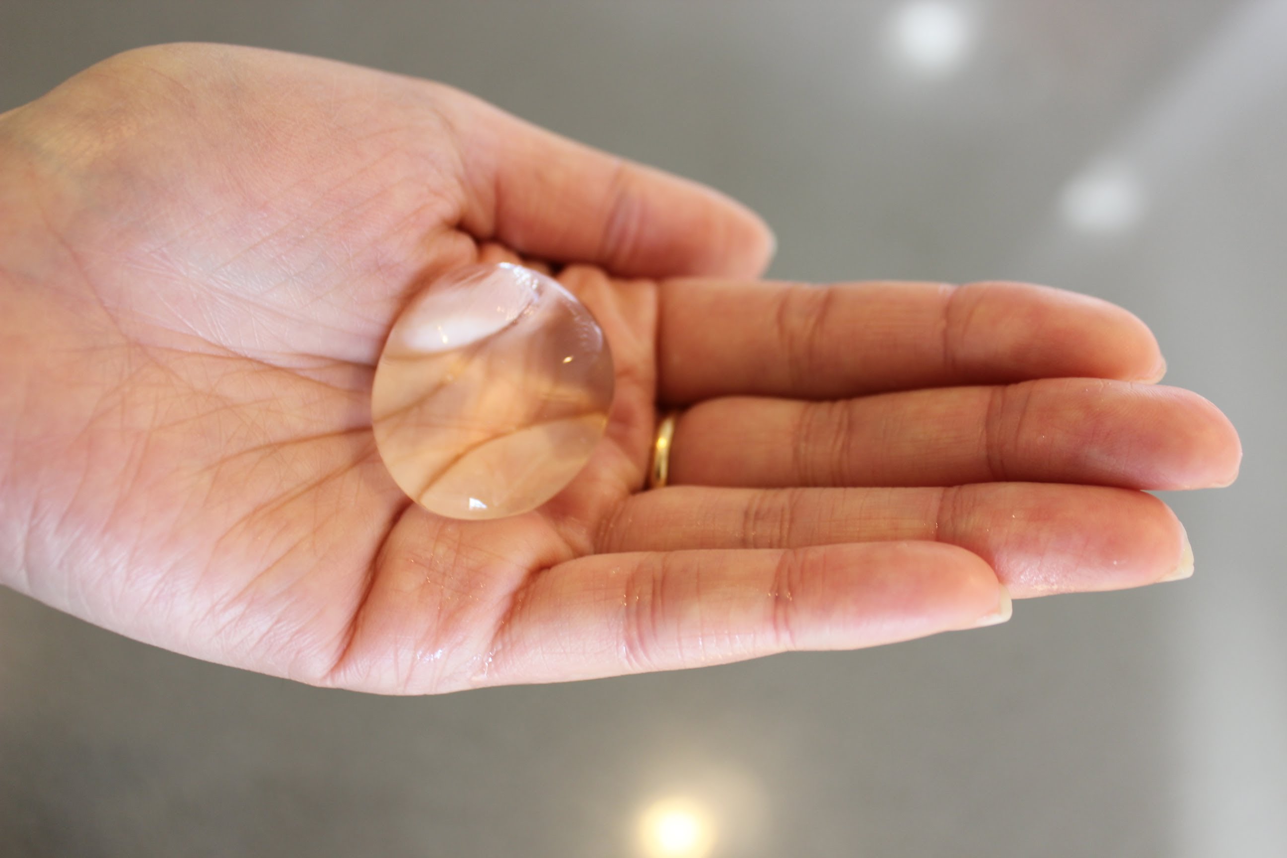 DIY: How to Make an Edible Water "Bottle" or Bubble