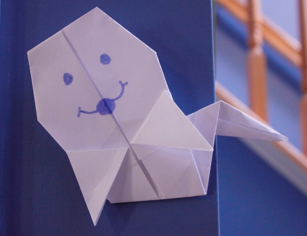 How to make an easy Origami Ghost for Halloween