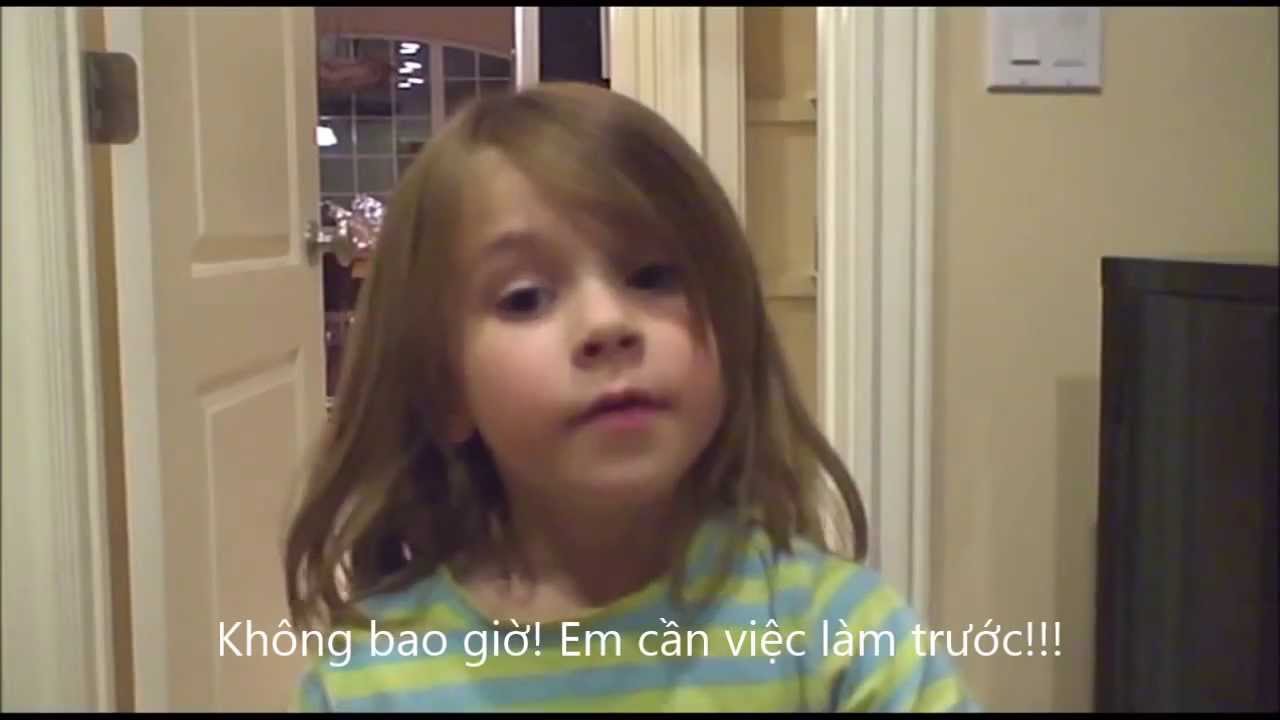 Bé gái 5 tuổi đòi có việc làm trước khi có chồng, rất vui!!!!