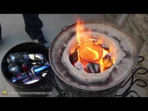 Nung vỏ lon nóng chảy rồi đổ vào cát, chỉ 5 phút sau chứng kiến cảnh tượng tuyệt vời xảy ra!!!