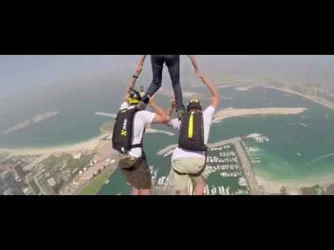 Choáng với trò chơi nhảy cầu của giới trẻ Dubai