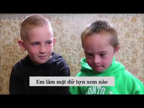 Xúc động trước tình cảm của anh đối với em trai mắc hội chứng down