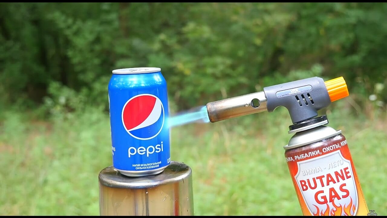 Chuyện gì sẽ xảy ra khi dùng bình khò lửa thổi vào lon Pepsi và Kem cạo râu.. √