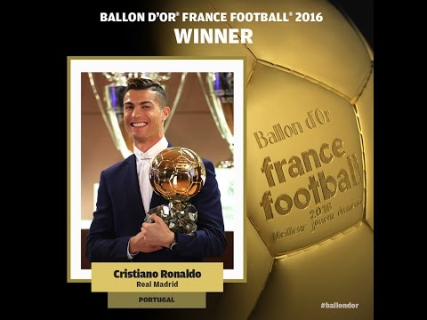 Khoảng Khắc Ronaldo Nhận Quả Bóng Vàng 2016