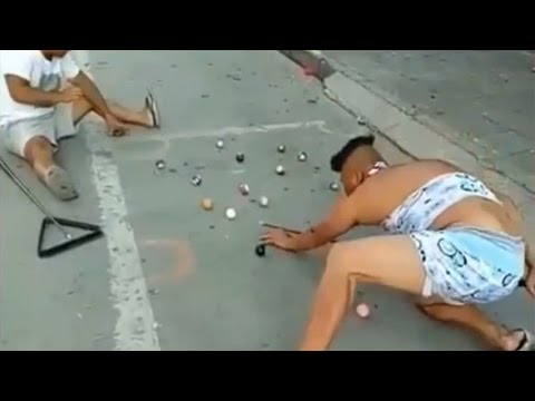 Những trò đùa khiến bạn không nhịn được cười 
