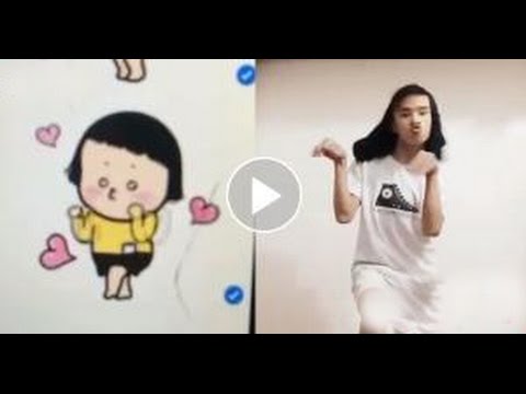 Chàng trai làm theo icon facebook siêu yêu