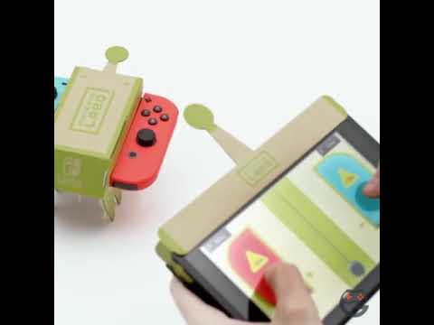 Thích thú với máy chơi game phiên bản bìa cứng