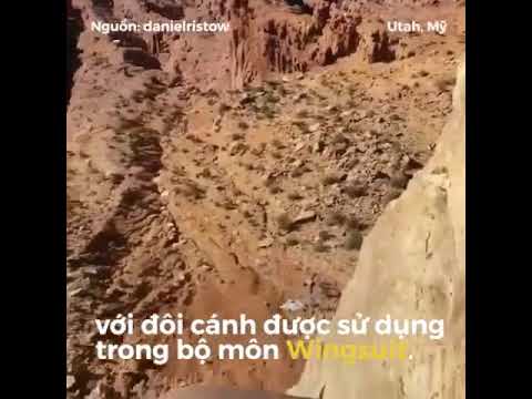 VĐV mạo hiểm bay lượn như 'chim' sau pha nhảy dù từ vách núi