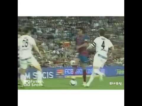 Ronaldinho lừa bóng như diễn viên múa
