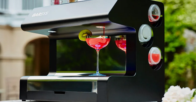 Xem Robot Bartender pha chế đồ uống