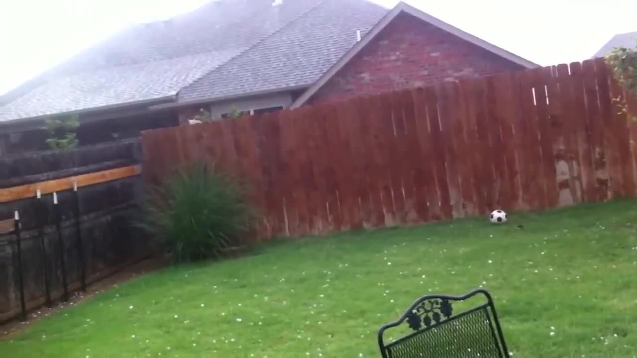 14 Jun 2011 Microburst in Norman OK