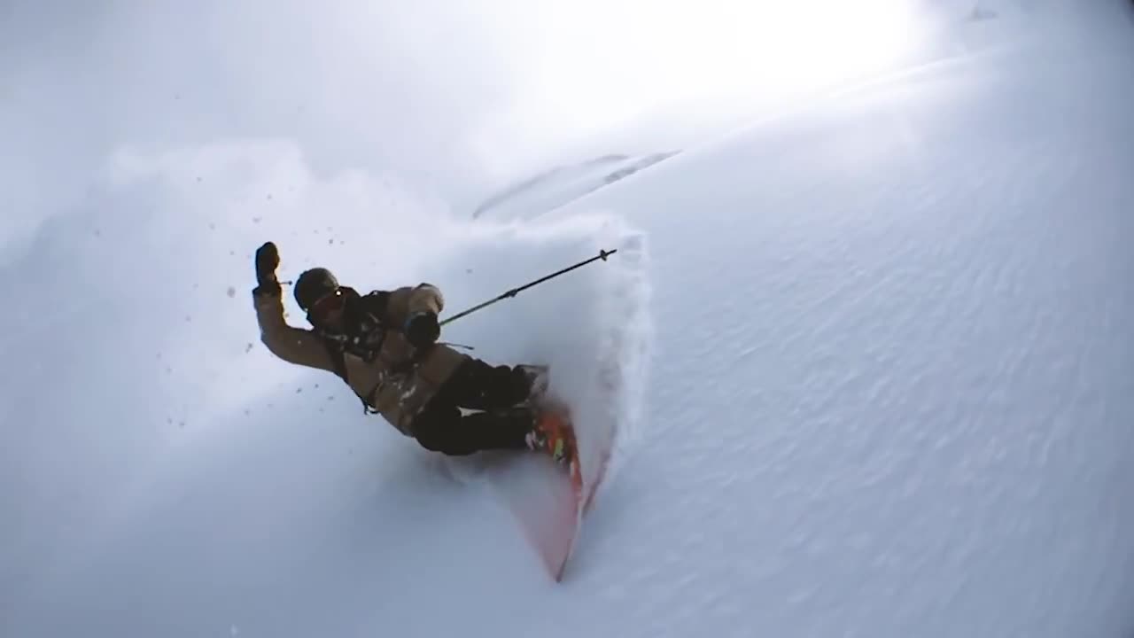 Centriphone an iPhone video experiment by Nicolas Vuignier