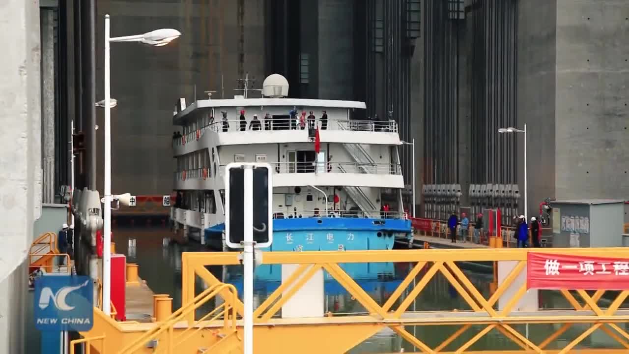 Exclusive aerial view world's largest shiplift at China's Three Gorges Dam