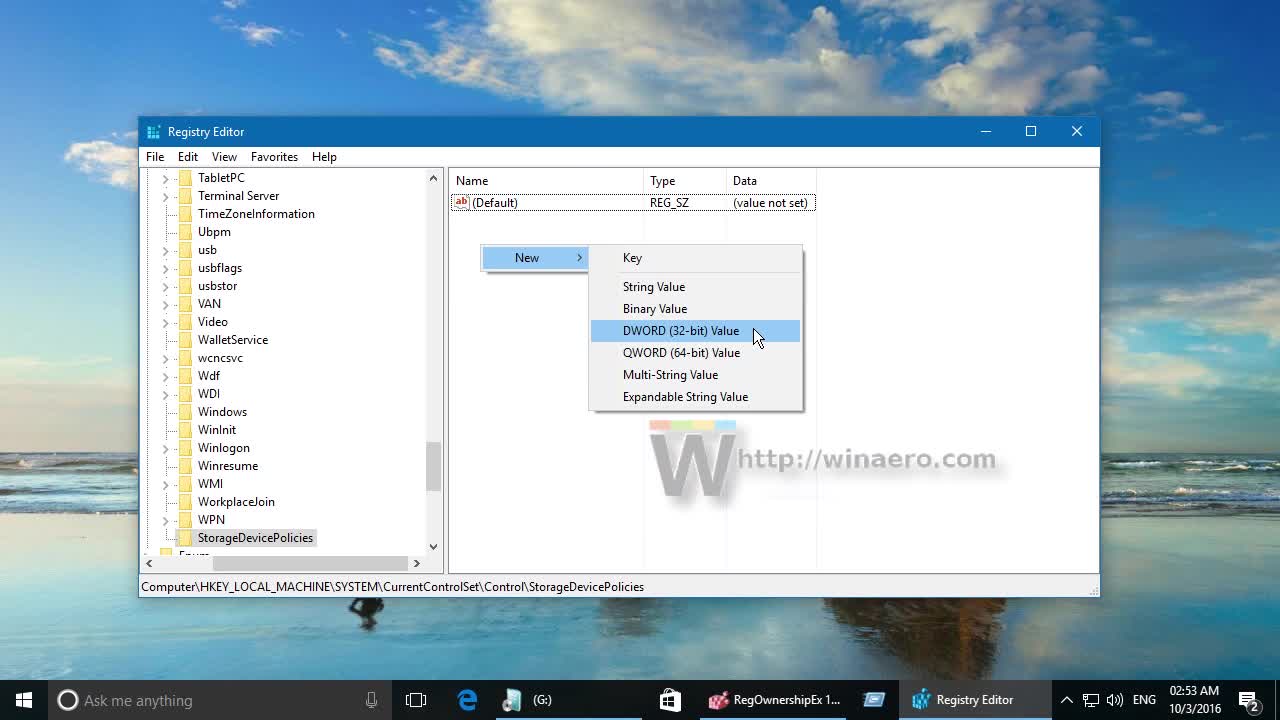 Enable USB write protection in Windows 10