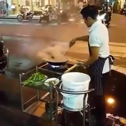 Thế này là dễ bị ăn đập lắm đấy nha 