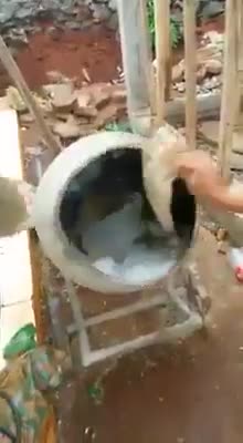 Máy giặt tự chế, không lo tốn kém 