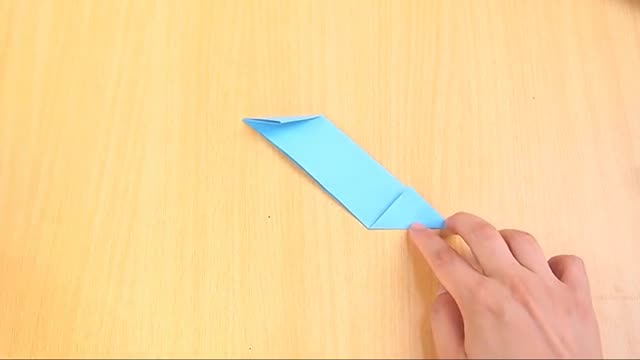 Gấp lặp lại với tờ giấy kia