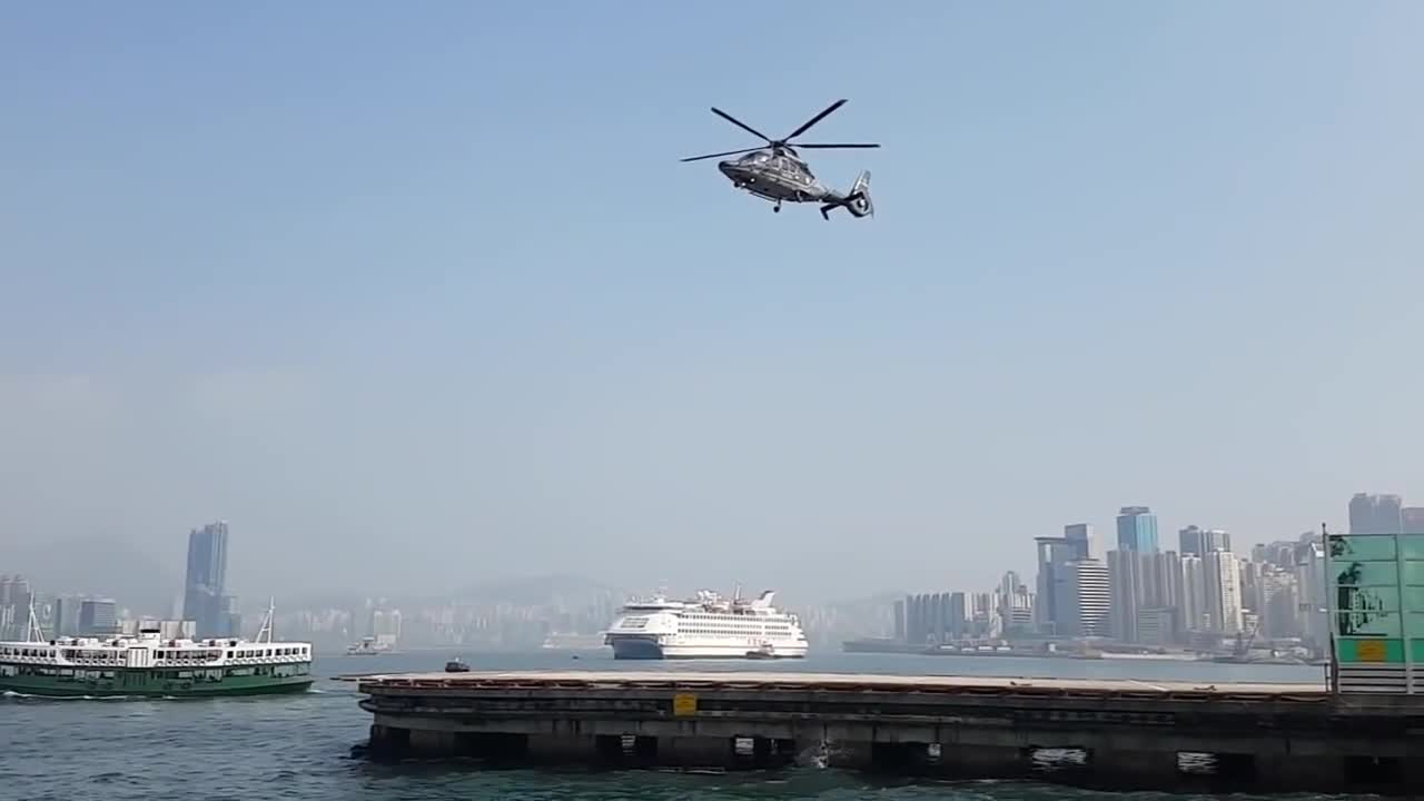 Ảo giác trực thăng bay với cánh quạt đứng yên