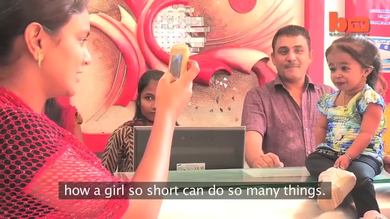 Người phụ nữ nhỏ nhất thế giới!