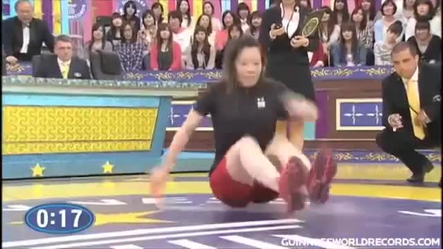 Kỳ lạ kỷ lục thế giới về nhảy dây ngồi