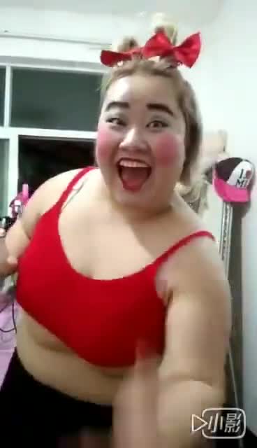 Sóng mỡ áp đảo sóng thần
