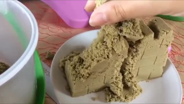 Tròn mắt xem cảnh tua ngược với cát động lực