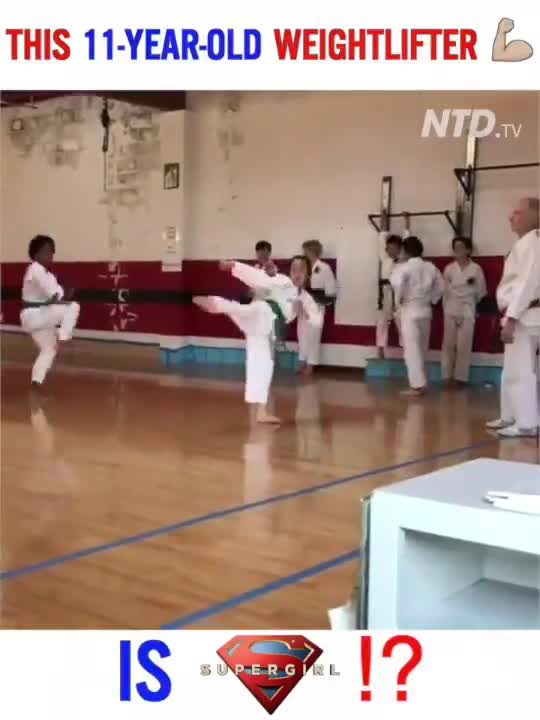 Đây chỉ là cô bé 11 tuổi thôi mà!