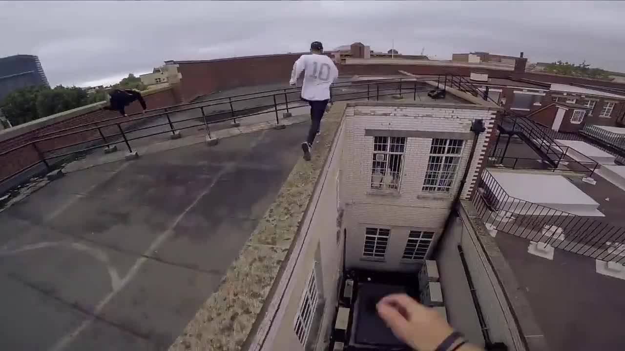 Rooftop Escape POV