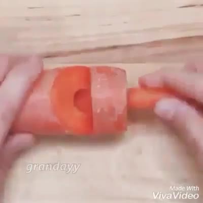 Cách tạo nhạc cụ từ củ cà rốt