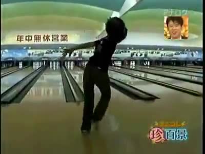 Những pha ném bowling đẳng cấp