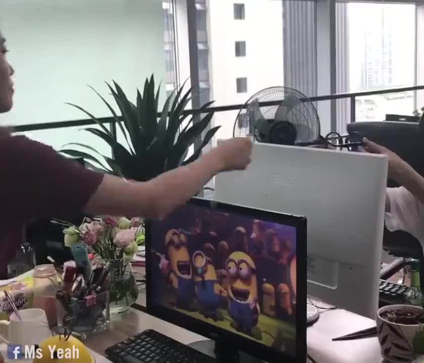 Thế nào là cách gọt dưa hấu đúng?