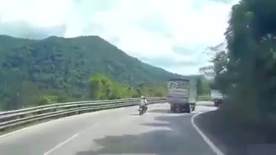 Suýt chút nữa cả nhà về với tổ tiên