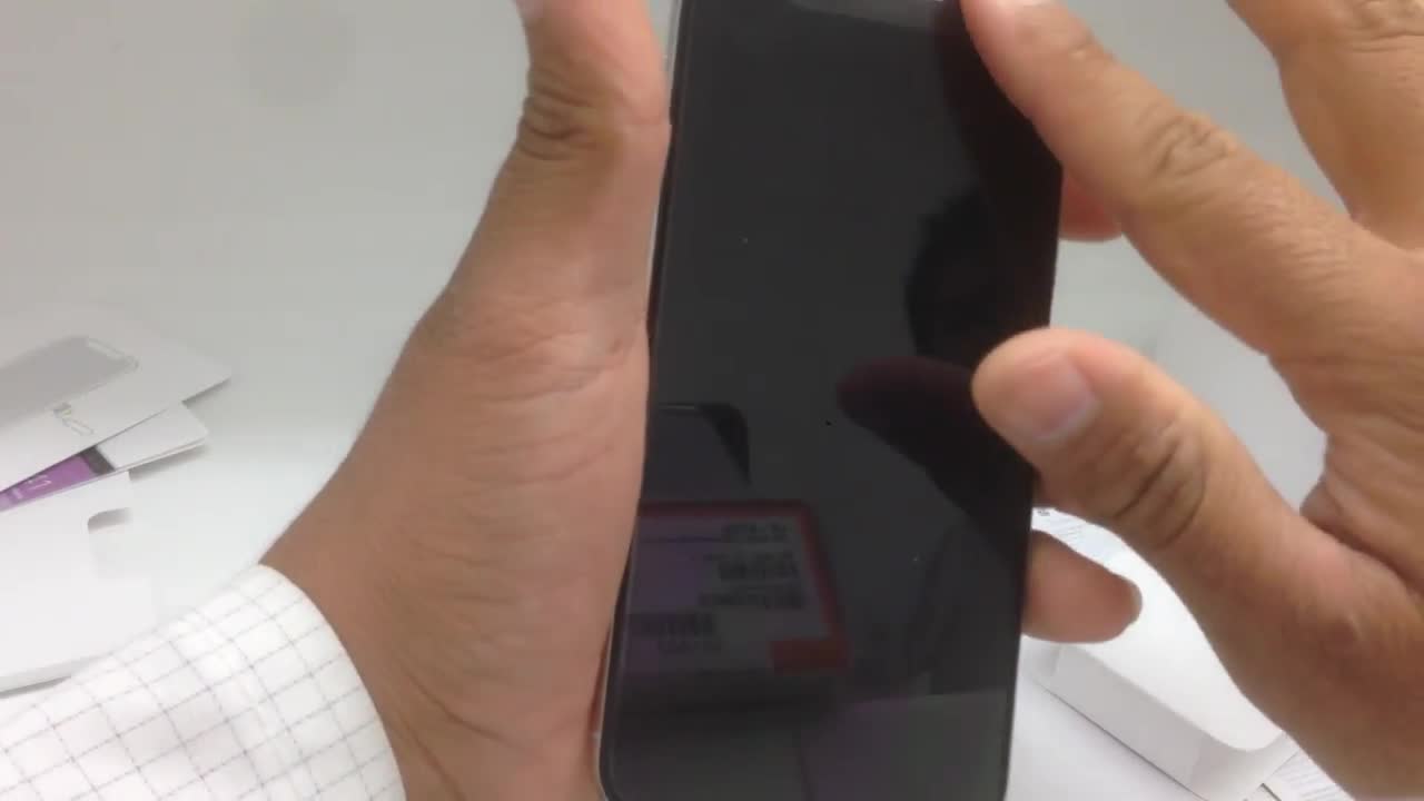 "Đập hộp" IPHONE X thực tế đầu tiên