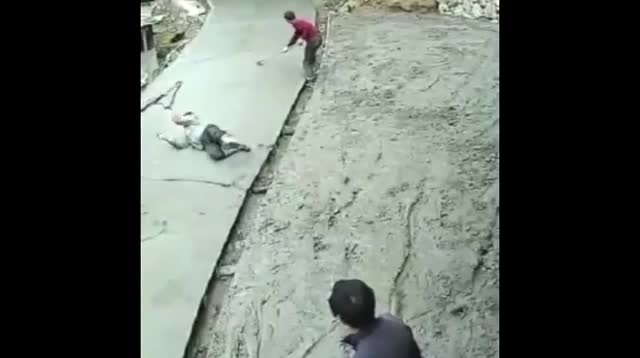 Hoảng loạn khi máy móc bỗng dưng "nổi loạn"