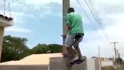 Ai có cách trèo cột điện hay hơn không
