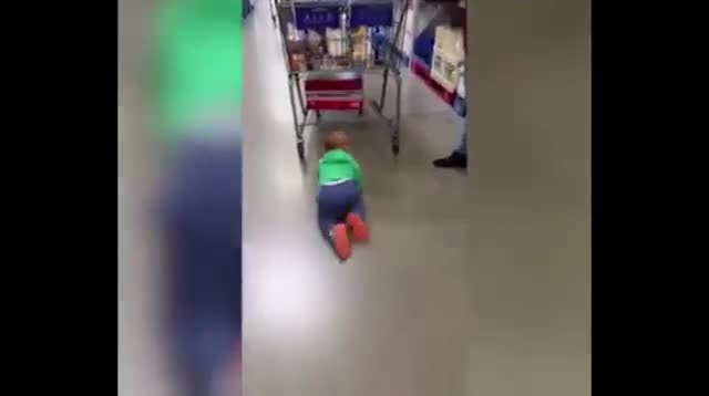 Khi lũ trẻ nhà bạn đi siêu thị