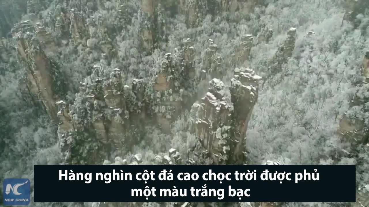 Băng tuyết biến kỳ quan thế giới đẹp tựa cảnh phim Avatar