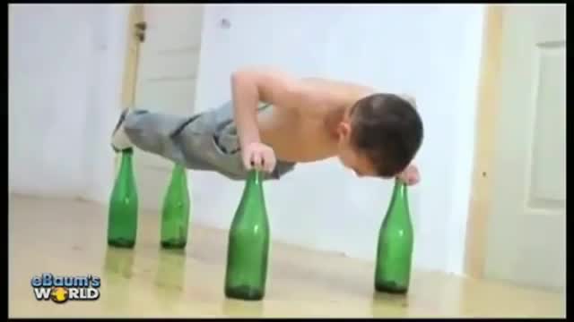 Khả năng phi thường của con người và những tình huống khó đỡ