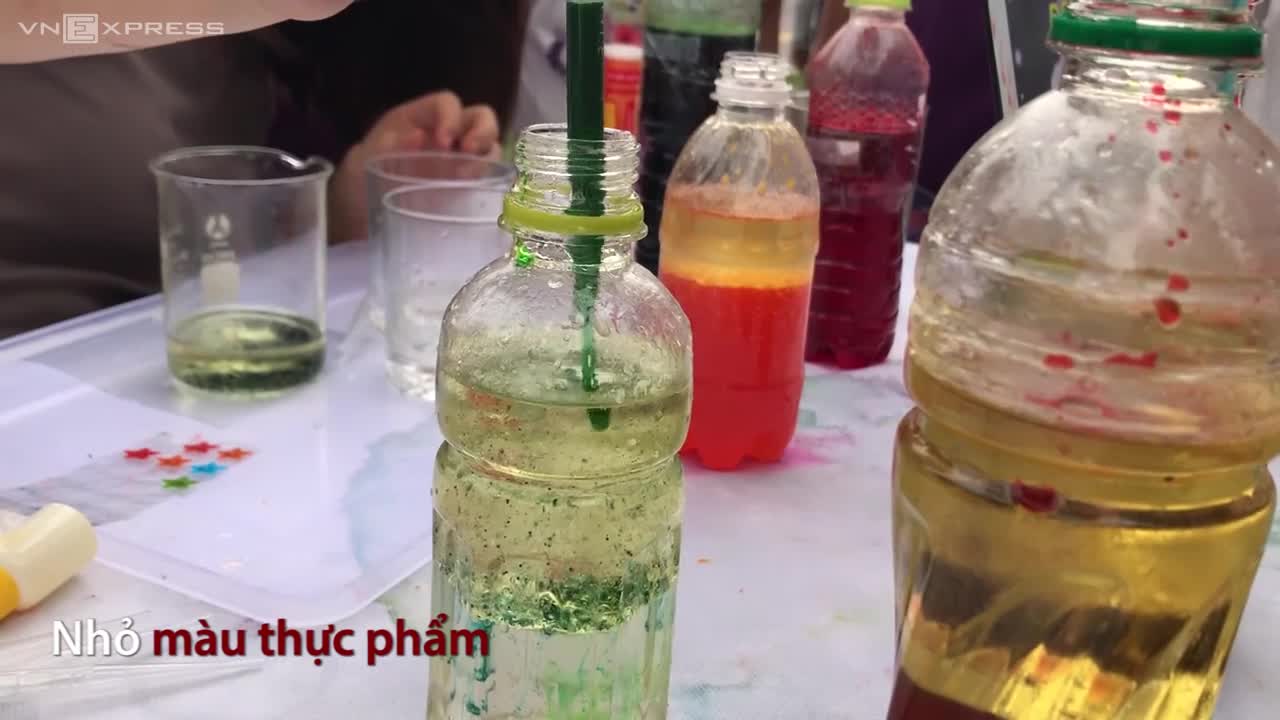 Thí nghiệm tạo hiện tượng giống dung nham núi lửa