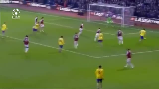 Những pha xử lí kĩ thuật tạo nên thương hiệu Arsenal Arsenal magic