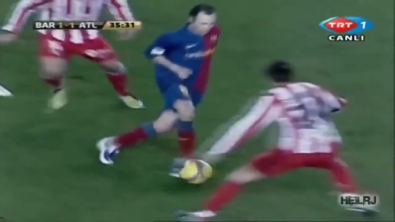 Những pha xử lý bóng kinh điển của Iniesta