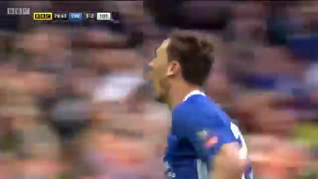 Siêu phẩm của MATIC vào lưới của Tottenham 22 04 2017 FA Cup
