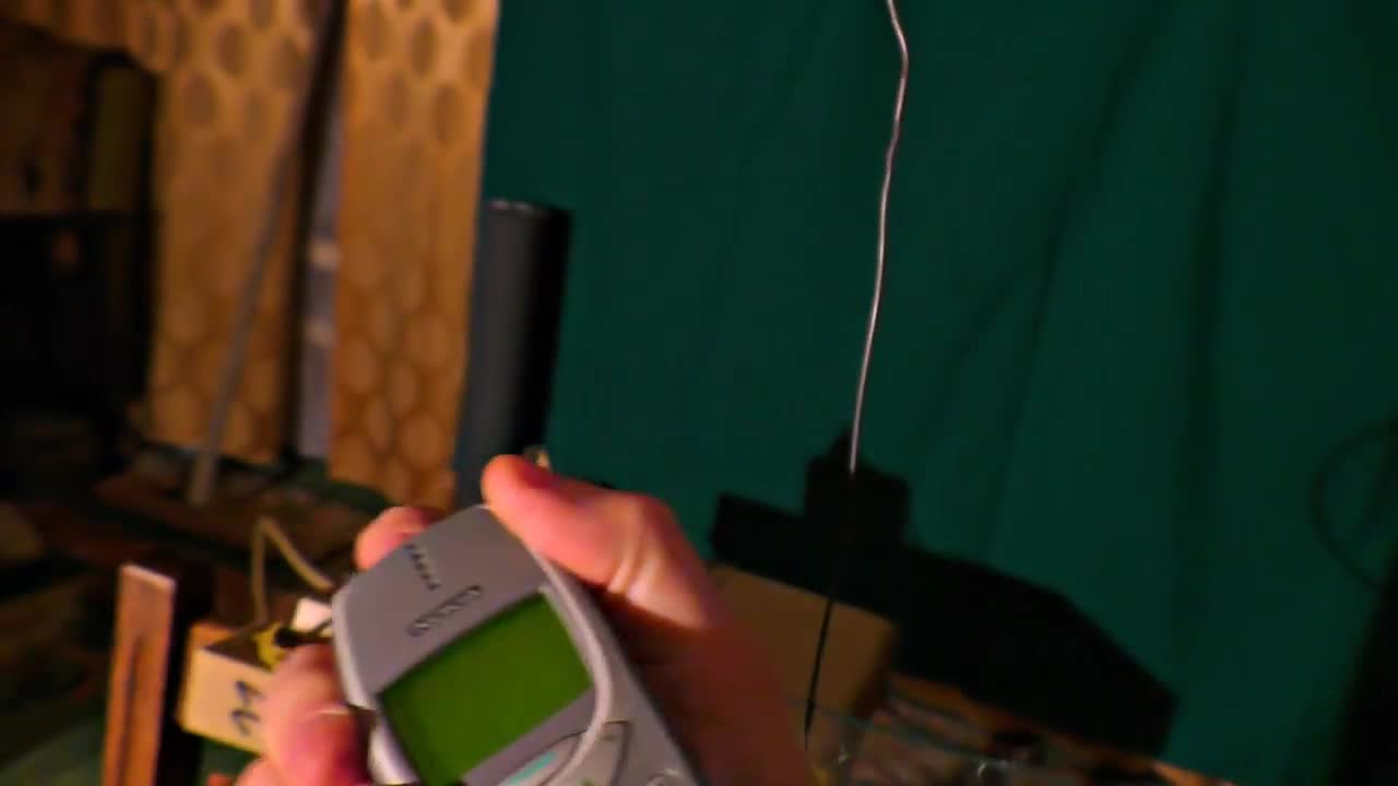 Charging NOKIA 3310 with one million volts! A 10 core Smartphone vs NOKIA! Who wins