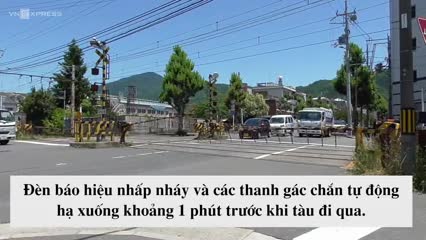 Người Nhật băng qua đường sắt như thế nào