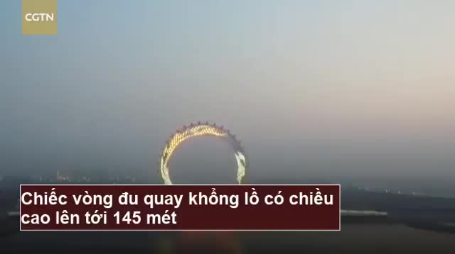 Rụng tim trên vòng xoay khổng lồ không cần trục