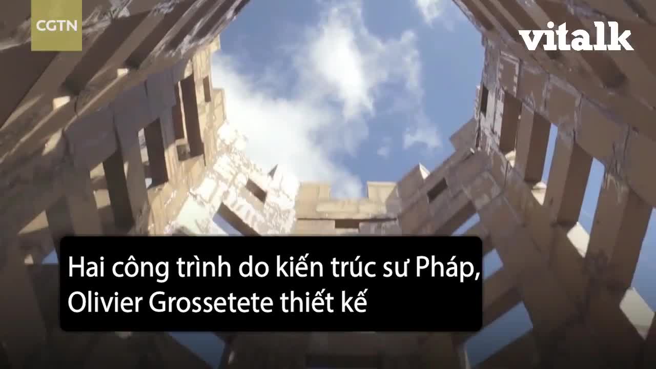 Kiến trúc sư Pháp dựng tòa lâu đài khổng lồ hoàn toàn từ bìa cứng