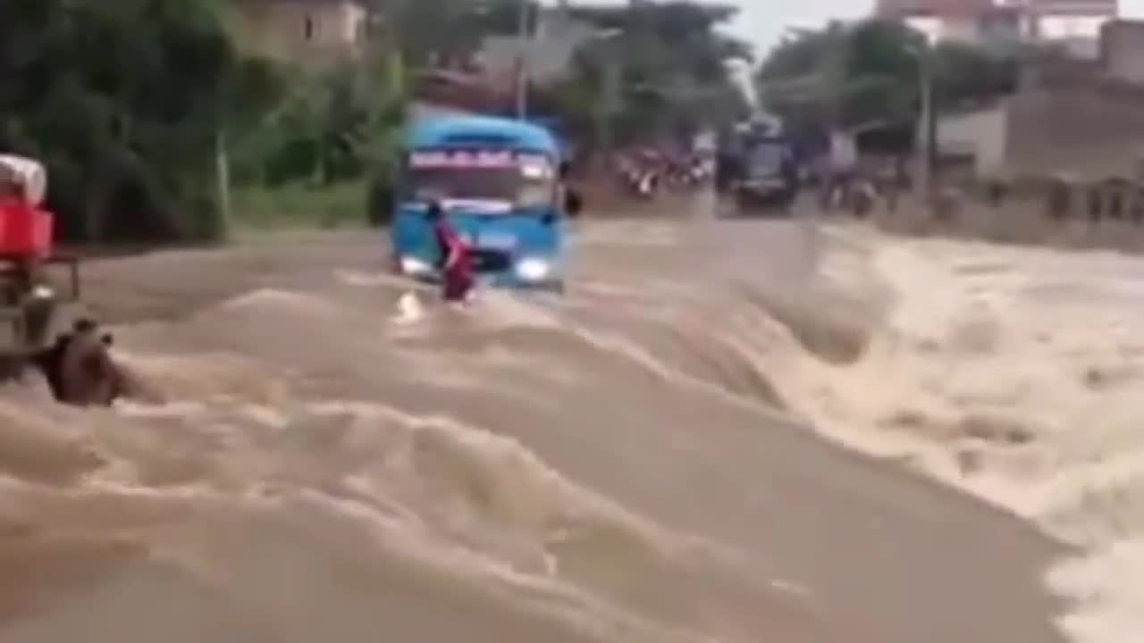 Hậu quả lũ lụt kinh hoàng