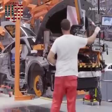 Cận cảnh quá trình chế tạo siêu xe Audi RS