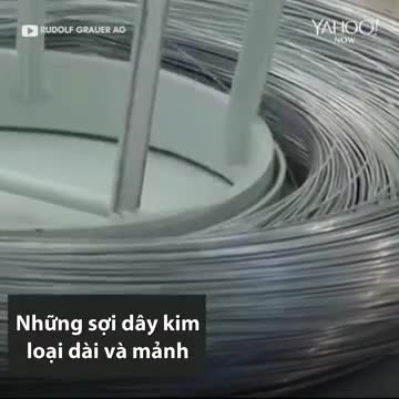 Cỗ máy sản xuất 45 chiếc mắc quần áo mỗi phút