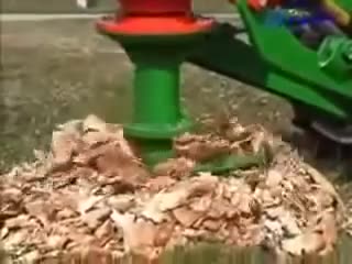 Máy phá gốc cây mà không cần đào đất lên